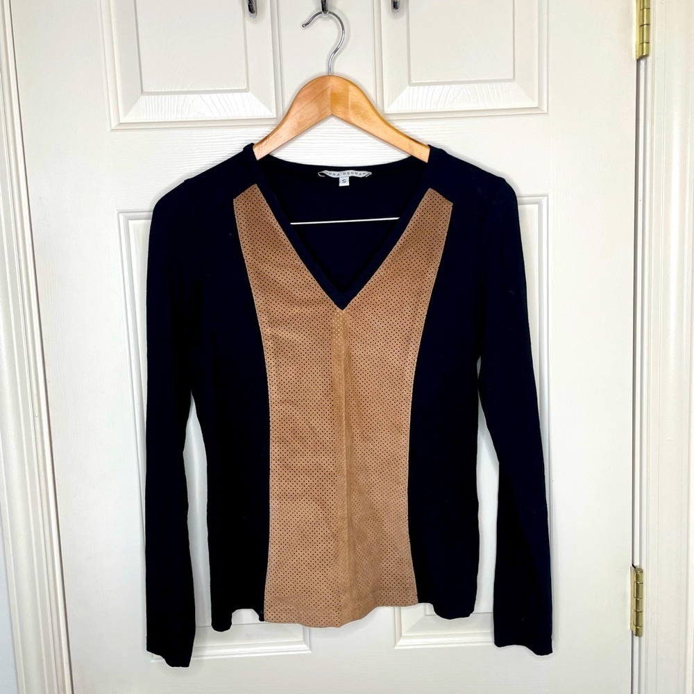 Donna Degnan Black & 100% genuine pig Suede Panel V-Neck Long Sleeve Top Size S